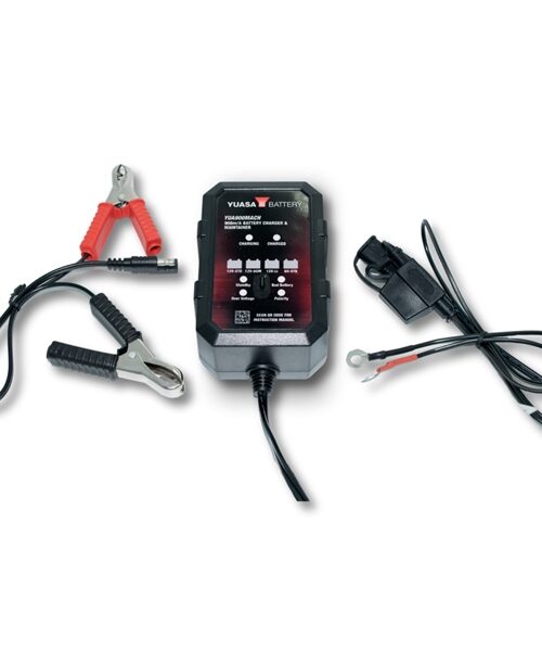 Yuasa 900 mAMP Automatic Battery Charger & Maintener YUA900MACH - 010343